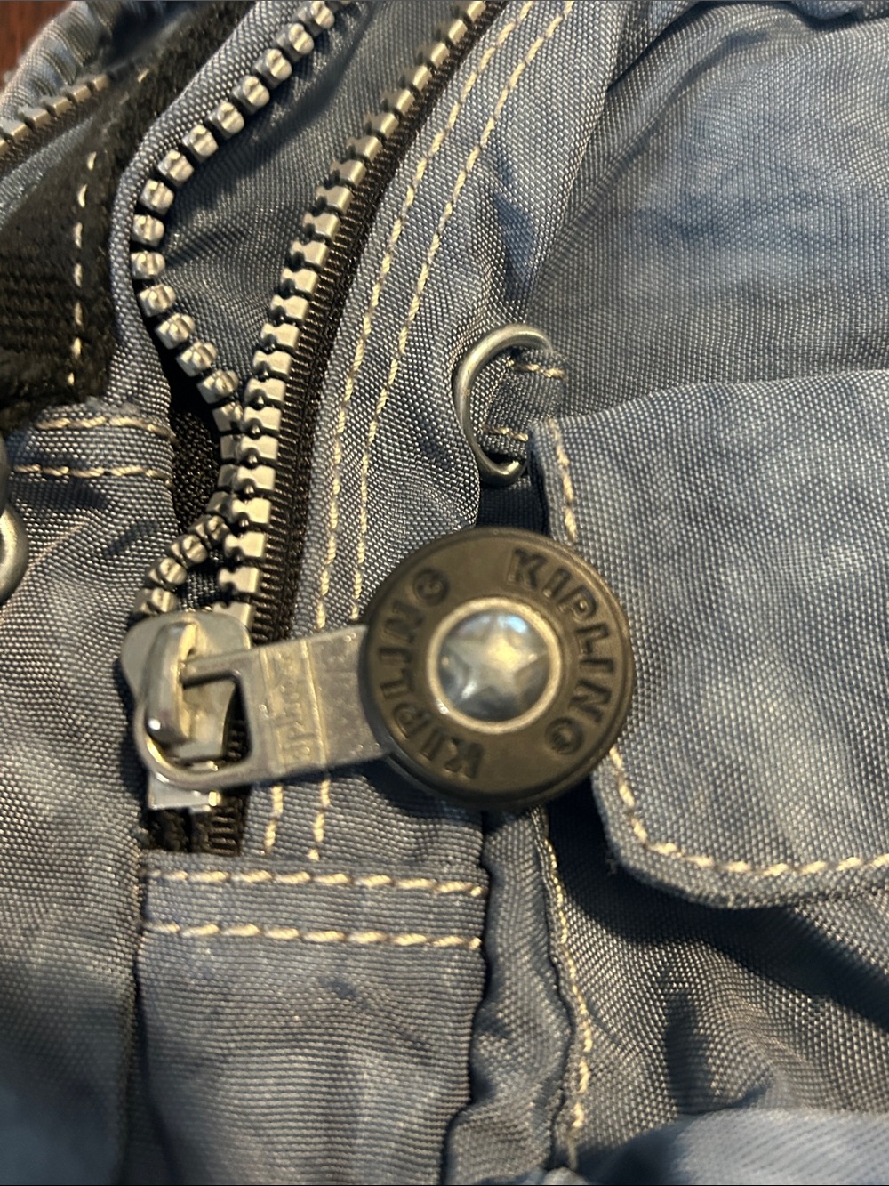 Kipling Presto bag for shoulder, crossbody or waist. Light blue/Denim Blue - Picture 7 of 8